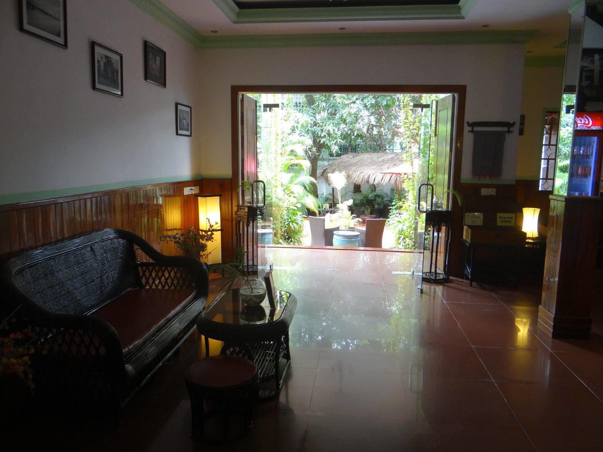 Alibi Guesthouse Phnom Penh Eksteriør bilde
