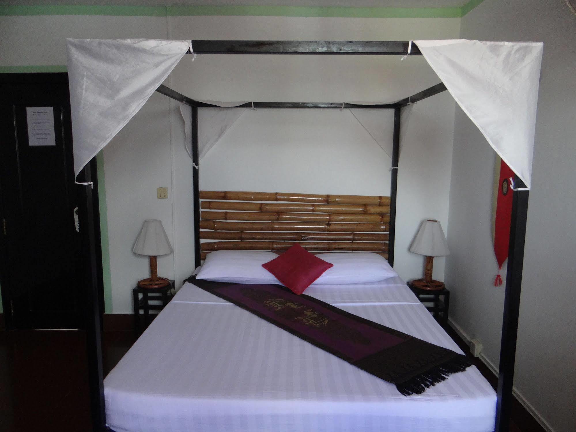 Alibi Guesthouse Phnom Penh Eksteriør bilde